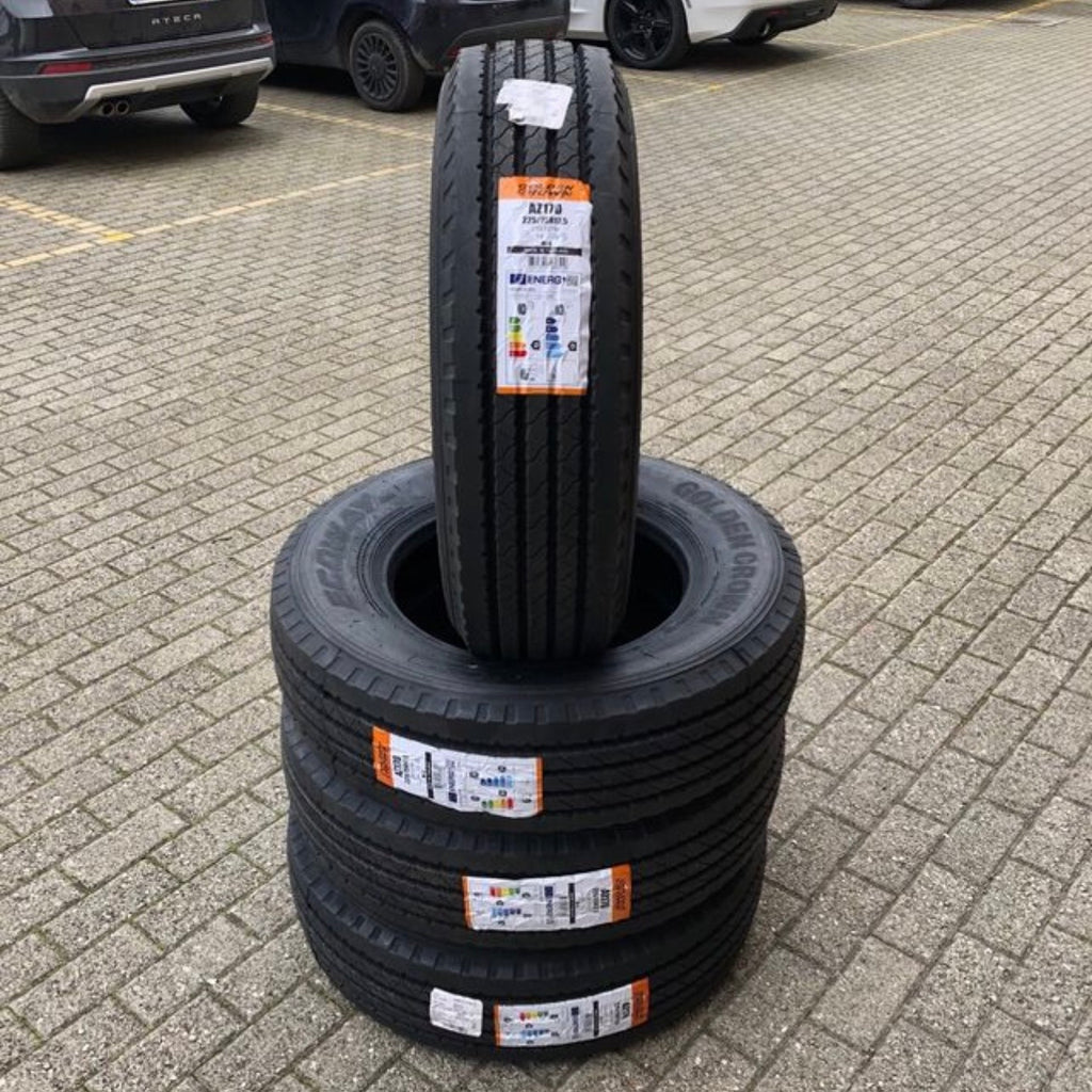 Set 4 pneumatici Golden Crown AZ170