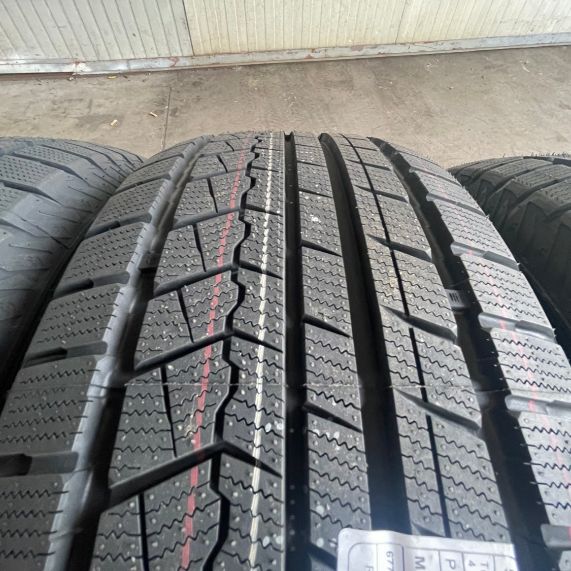 Fortuna Ecoplus2 4S 205/55R16 - dettaglio battistrada all season